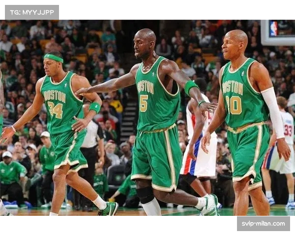 凯尔特人单节投进8记三分，展示现代篮球空间战术威力